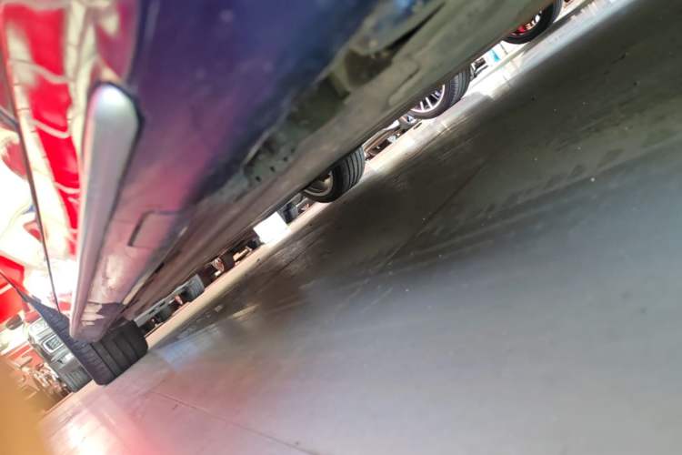 Used Mercedes-Benz C-Class 2018 C 200 L Sport Edition Achievement Special Edition Right Side Sill