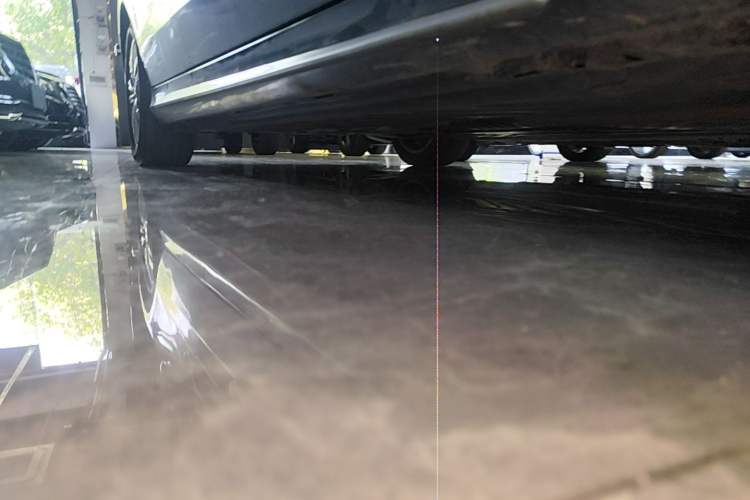 Used Mercedes-Benz C-Class 2018 C 200 L Sport Edition Right Side Sill