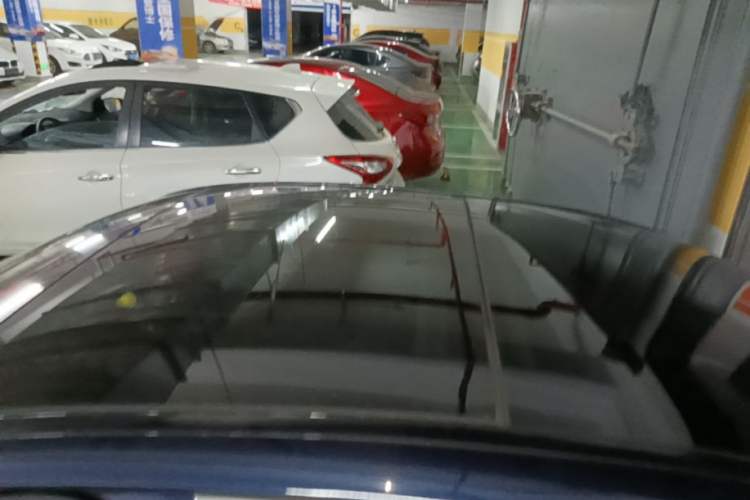 Used Mercedes-Benz C-Class 2018 C 200 L Sport Edition Roof
