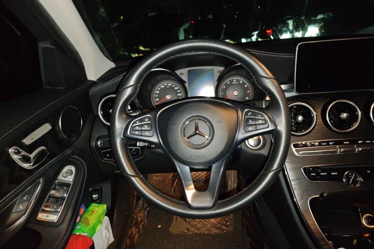 Used Mercedes-Benz C-Class 2018 C 200 L Sport Edition Steering Wheel