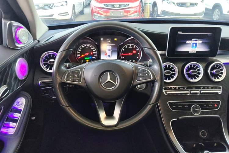Used Mercedes-Benz C-Class 2018 C 180 L Fashion Edition Sport Version Steering Wheel