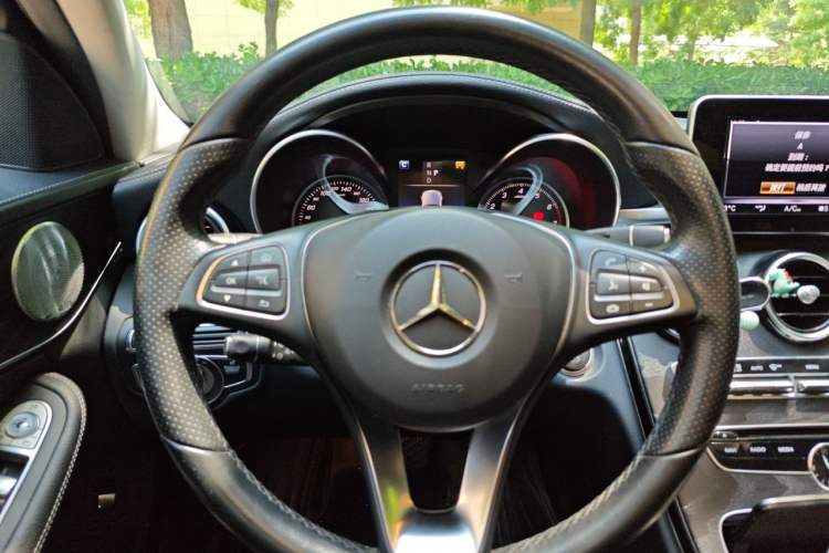 Used Mercedes-Benz C-Class 2018 C 200 L Sport Edition Achievement Special Edition Steering Wheel
