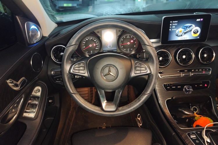 Used Mercedes-Benz C-Class 2018 C 180 L Fashion Edition Sport Version Steering Wheel