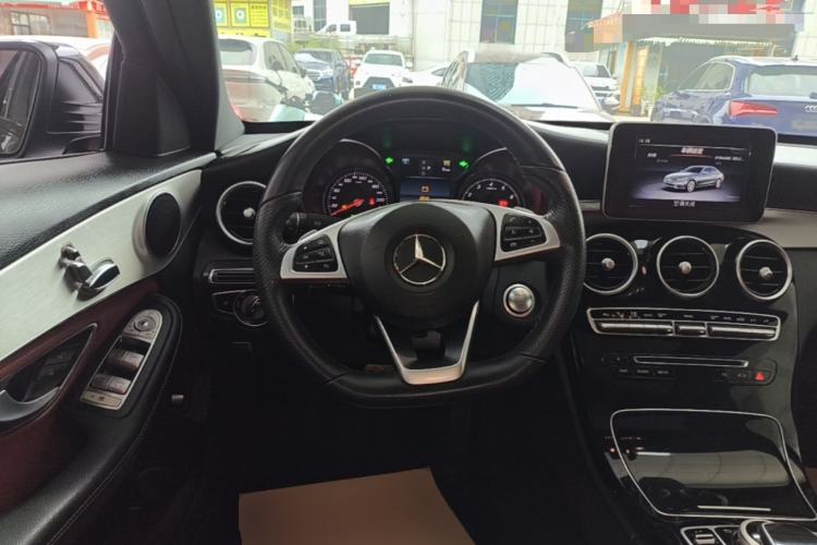 Used Mercedes-Benz C-Class 2018 C 200 Sport Edition Steering Wheel