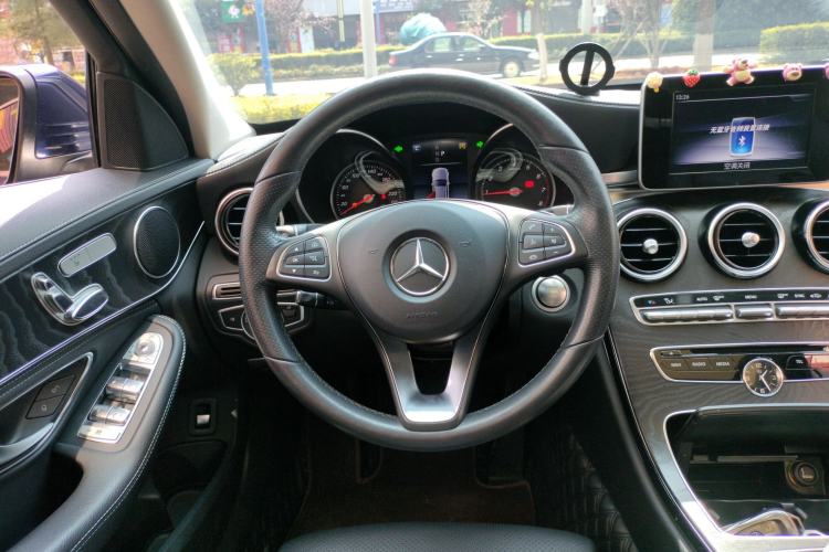 Used Mercedes-Benz C-Class 2018 C 200 L Sport Edition Steering Wheel