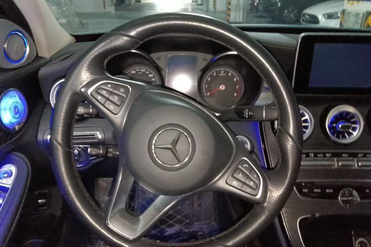 Used Mercedes-Benz C-Class 2018 C 200 L Sport Edition Steering Wheel