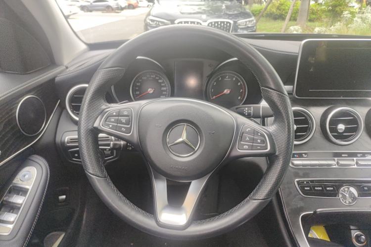 Used Mercedes-Benz C-Class 2018 C 180 L Fashion Edition Sport Version Steering Wheel
