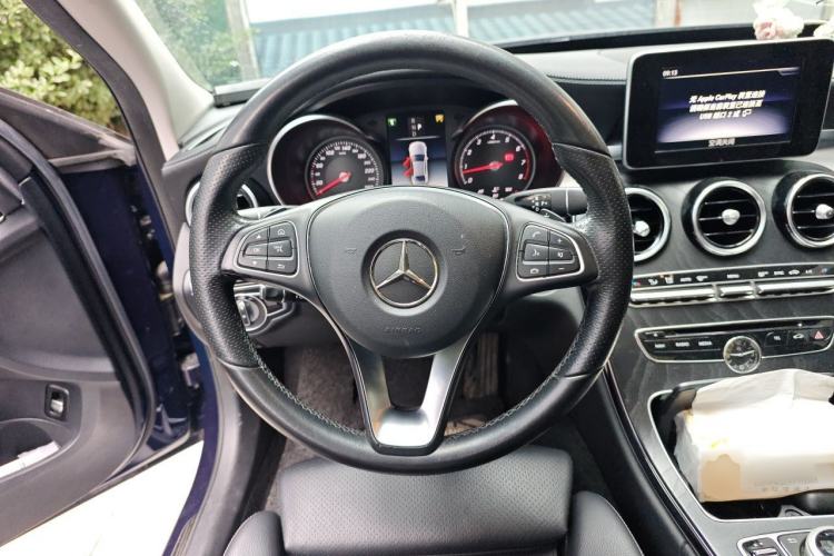 Used Mercedes-Benz C-Class 2018 C 200 L Sport Edition Steering Wheel