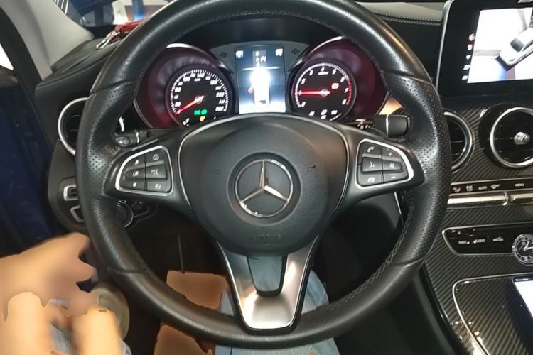 Used Mercedes-Benz C-Class 2018 C 180 L Fashion Edition Sport Version Steering Wheel