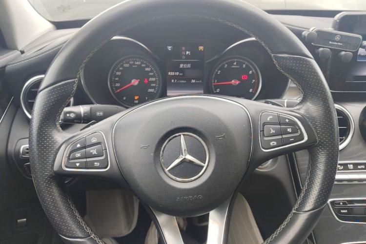 Used Mercedes-Benz C-Class 2018 C 200 L Sport Edition Steering Wheel
