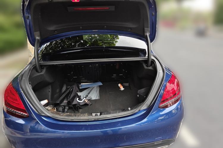 Used Mercedes-Benz C-Class 2018 C 180 L Fashion Edition Sport Version Trunk