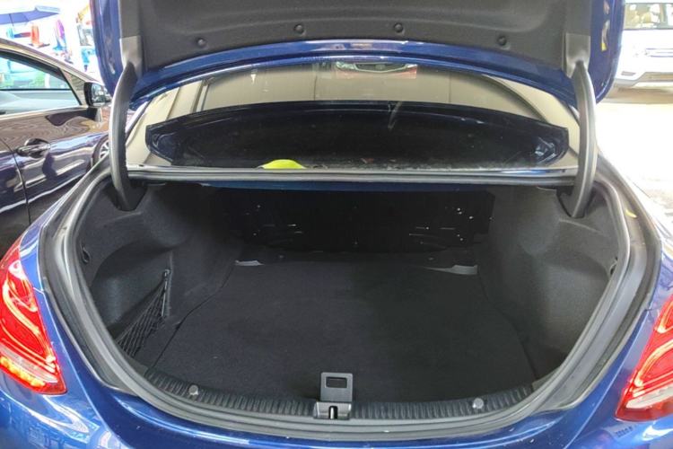 Used Mercedes-Benz C-Class 2018 C 180 L Fashion Edition Sport Version Trunk