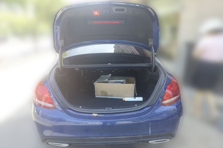 Used Mercedes-Benz C-Class 2018 C 200 Sport Edition Trunk