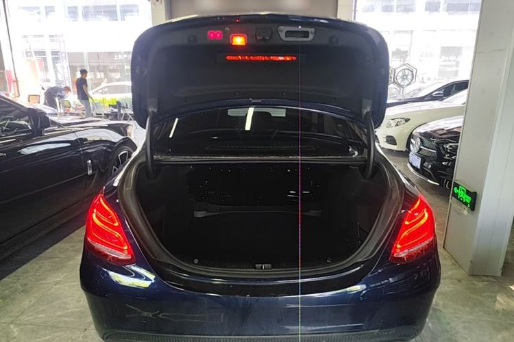 Used Mercedes-Benz C-Class 2018 C 200 L Sport Edition Trunk