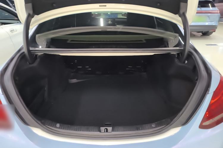 Used Mercedes-Benz C-Class 2018 C 200 L Sport Edition Trunk