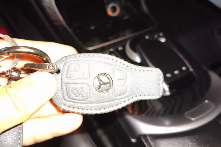 Used Mercedes-Benz C-Class 2018 C 200 L Sport Edition Vehicle Key