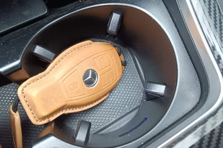 Used Mercedes-Benz C-Class 2018 C 200 Sport Edition Vehicle Key