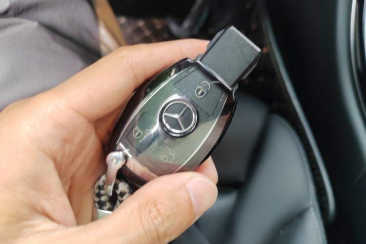 Used Mercedes-Benz C-Class 2018 C 200 L Sport Edition Achievement Special Edition Vehicle Key