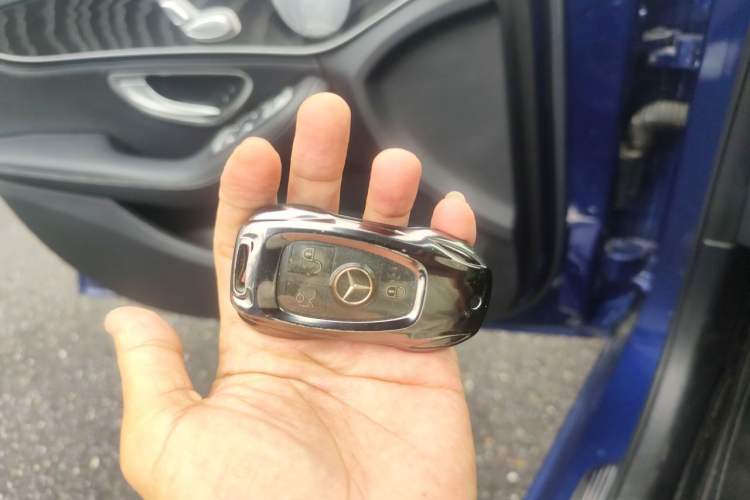 Used Mercedes-Benz C-Class 2018 C 200 L Sport Edition Achievement Special Edition Vehicle Key