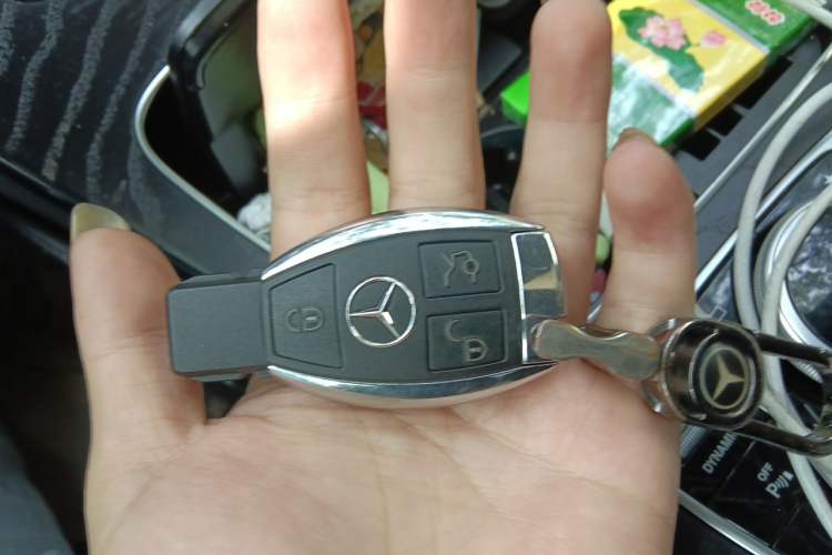 Used Mercedes-Benz C-Class 2018 C 200 L Sport Edition Achievement Special Edition Vehicle Key