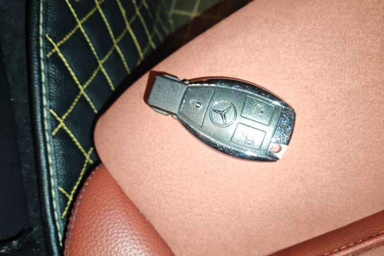 Used Mercedes-Benz C-Class 2018 C 200 Achievement Special Edition Vehicle Key