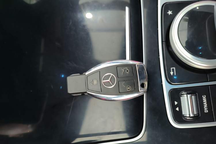 Used Mercedes-Benz C-Class 2018 C 200 Achievement Special Edition Vehicle Key
