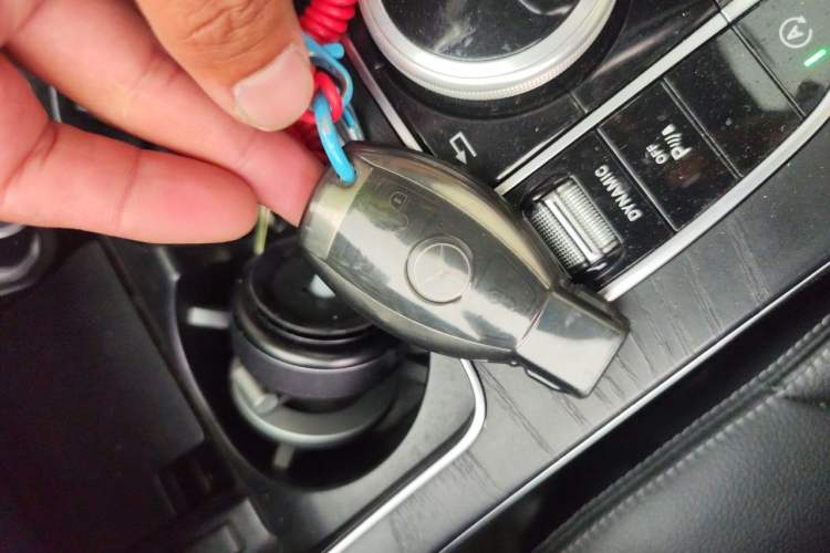 Used Mercedes-Benz C-Class 2018 C 200 L Sport Edition Vehicle Key