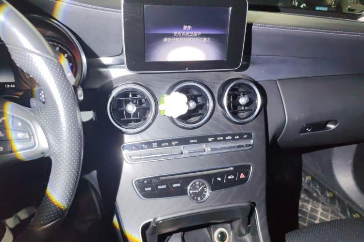 Used Mercedes-Benz C-Class 2018 C 200 L Sport Edition Audio And AC Panel