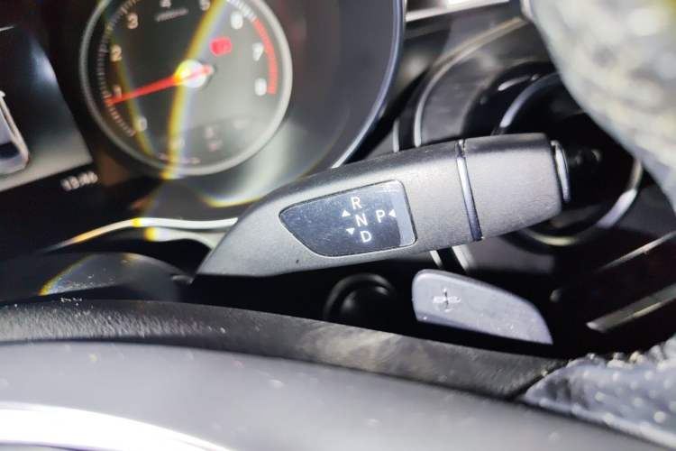 Used Mercedes-Benz C-Class 2018 C 200 L Sport Edition Gear Lever