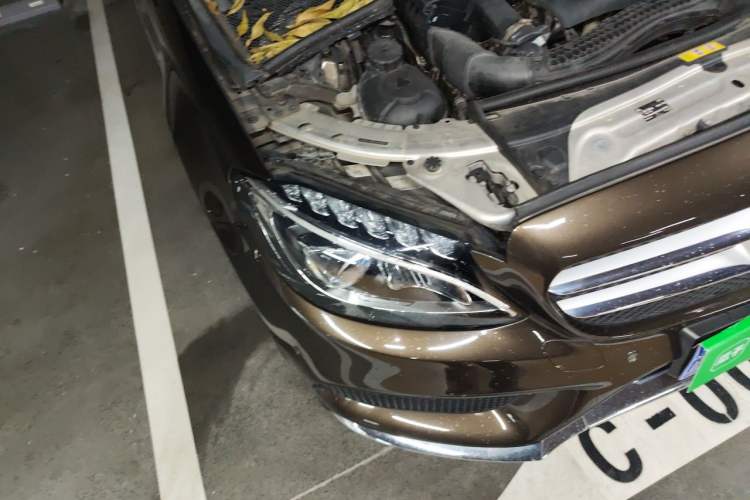 Used Mercedes-Benz C-Class 2018 C 200 L Sport Edition Right Front Headlight