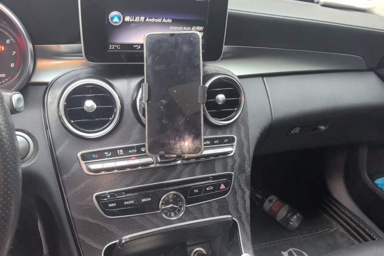 Used Mercedes-Benz C-Class 2018 C 200 L Sport Edition Audio And AC Panel