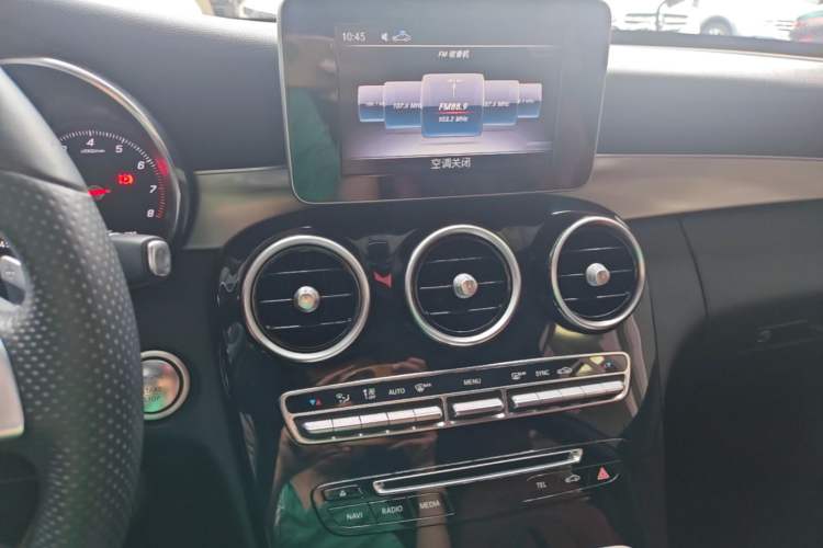 Used Mercedes-Benz C-Class 2018 C 200 Sport Edition Audio And AC Panel