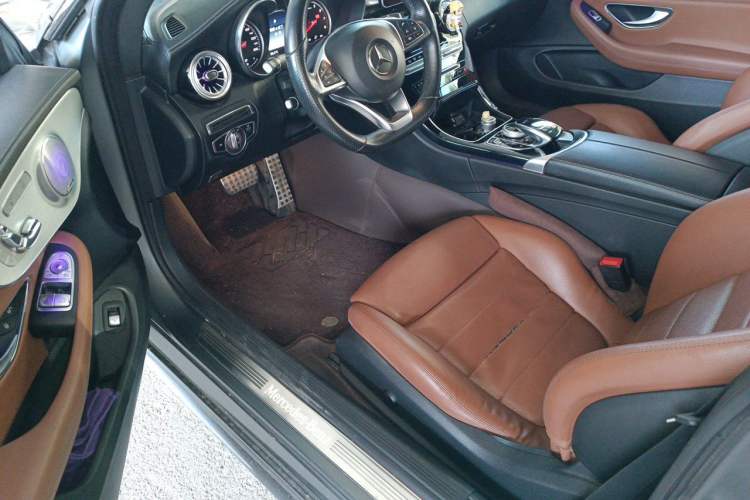 Used Mercedes-Benz C-Class 2018 C 200 Coupe Driver Seat