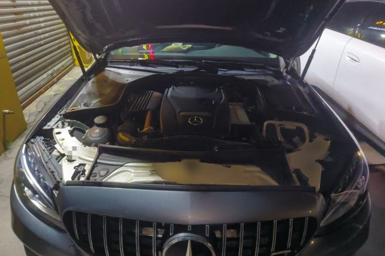 Used Mercedes-Benz C-Class 2018 C 200 L Sport Edition Engine Bay