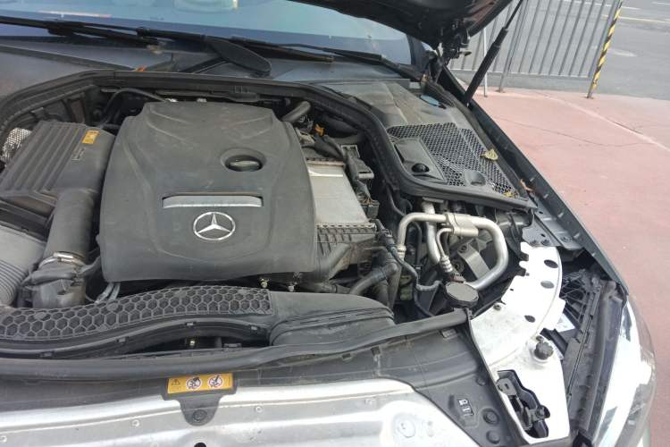 Used Mercedes-Benz C-Class 2018 C 200 4MATIC Coupe Engine Bay Left