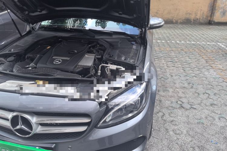 Used Mercedes-Benz C-Class 2018 C 200 L Sport Edition Engine Bay Left