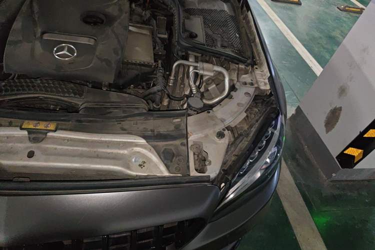 Used Mercedes-Benz C-Class 2018 C 180 L Fashion Edition Sport Version Engine Bay Left
