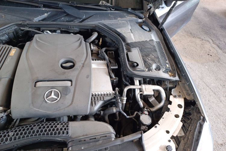 Used Mercedes-Benz C-Class 2018 C 200 Coupe Engine Bay Left