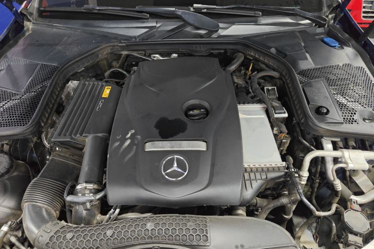 Used Mercedes-Benz C-Class 2018 C 200 L Sport Edition Engine Bay