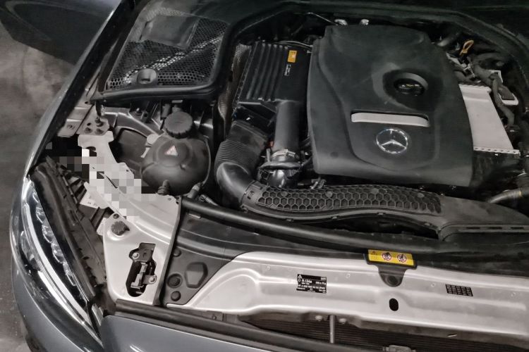 Used Mercedes-Benz C-Class 2018 C 200 L Sport Edition Engine Bay Right