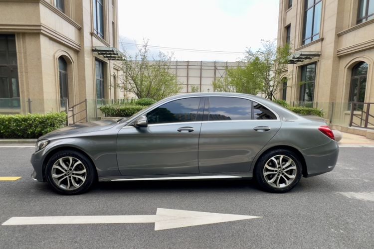Used Mercedes-Benz C-Class 2018 C 180 L Fashion Edition Sport Version Exterior 6