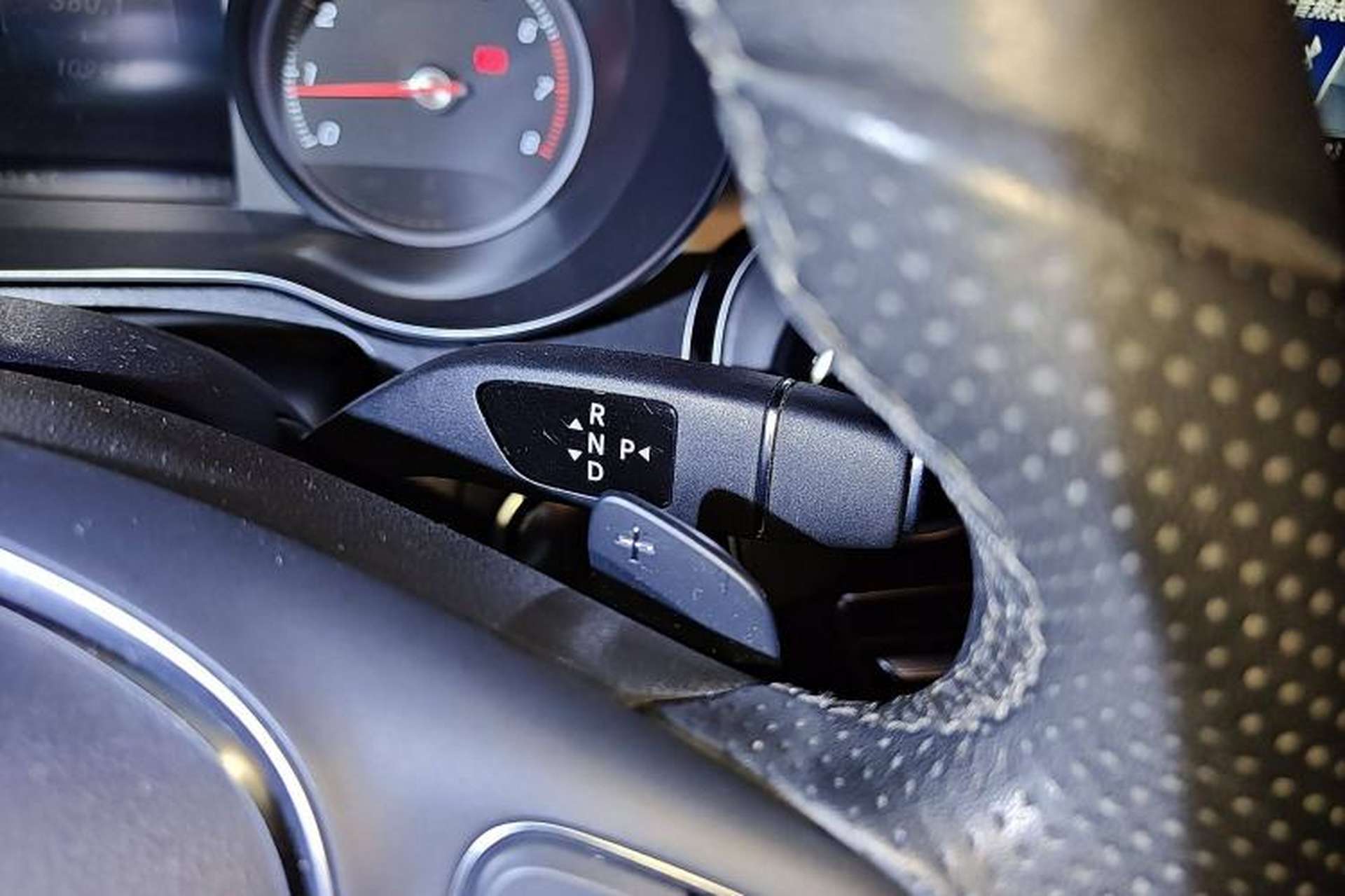 Used Mercedes-Benz C-Class 2018 C 200 L Sport Edition Gear Lever