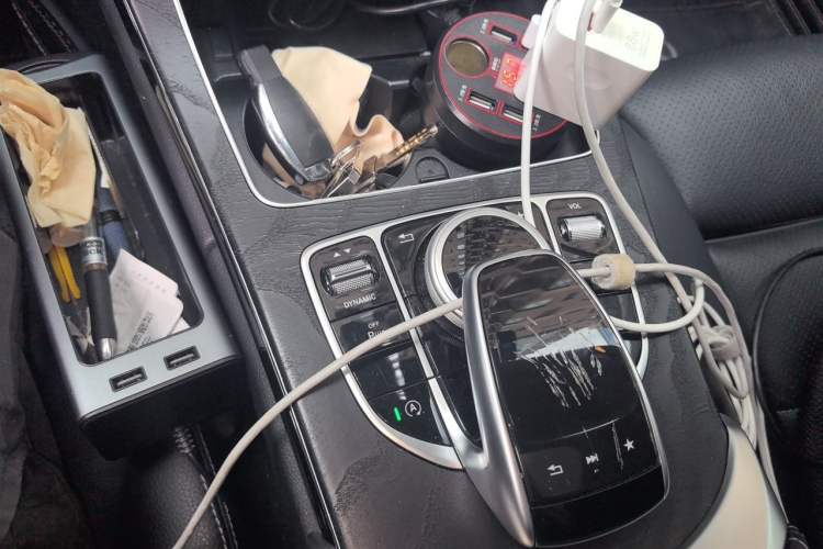 Used Mercedes-Benz C-Class 2018 C 200 L Sport Edition Gear Lever