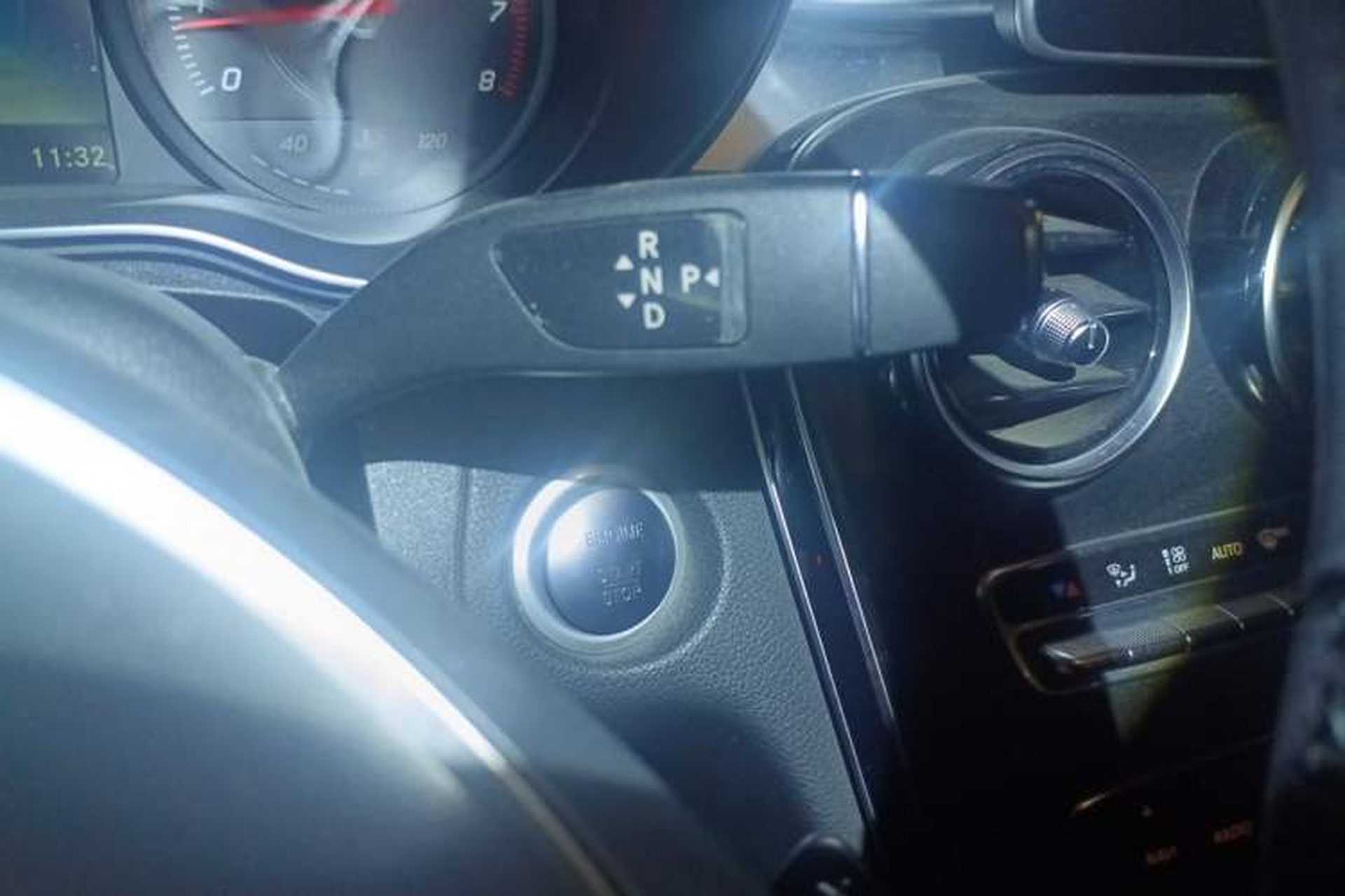 Used Mercedes-Benz C-Class 2018 C 200 L Sport Edition Gear Lever