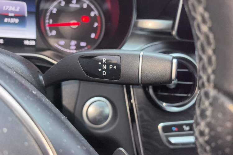 Used Mercedes-Benz C-Class 2018 C 200 L Sport Edition Gear Lever