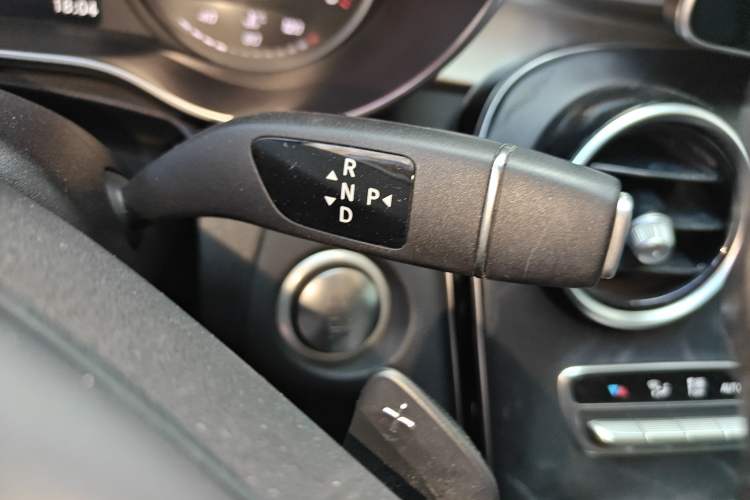 Used Mercedes-Benz C-Class 2018 C 200 L Sport Edition Gear Lever