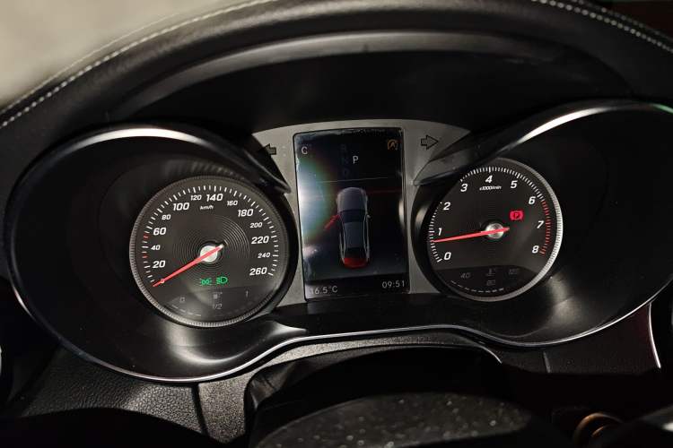 Used Mercedes-Benz C-Class 2018 C 200 L Sport Edition Achievement Special Edition Instrument Cluster