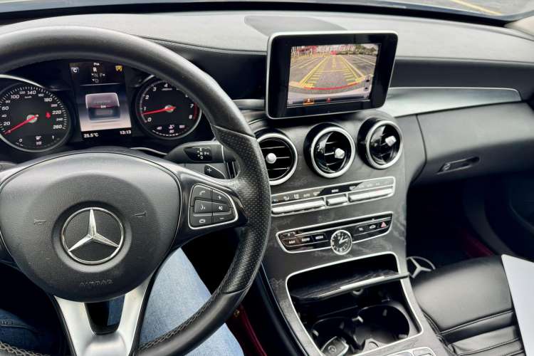 Used Mercedes-Benz C-Class 2018 C 180 L Fashion Edition Sport Version Instrument Cluster