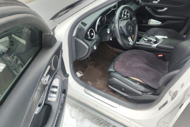 Used Mercedes-Benz C-Class 2018 C 200 L Sport Edition Interior 3