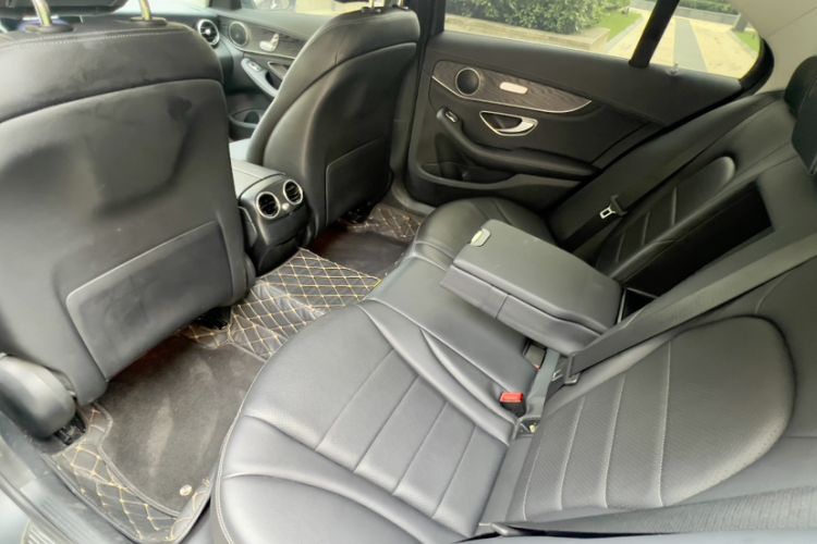 Used Mercedes-Benz C-Class 2018 C 180 L Fashion Edition Sport Version Interior 3
